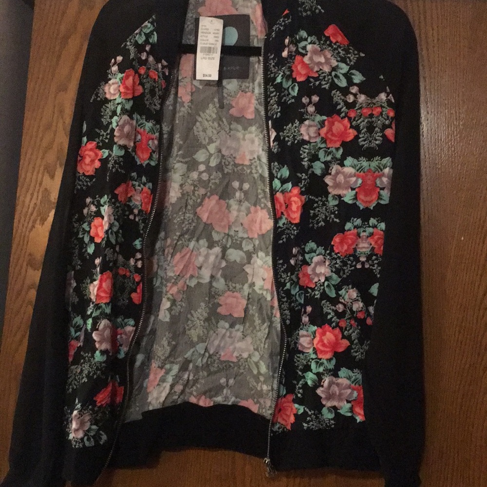 Kendal and Kylie zip up jacket